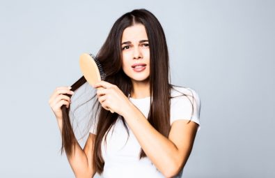 detangle-hair-without-damaging-it